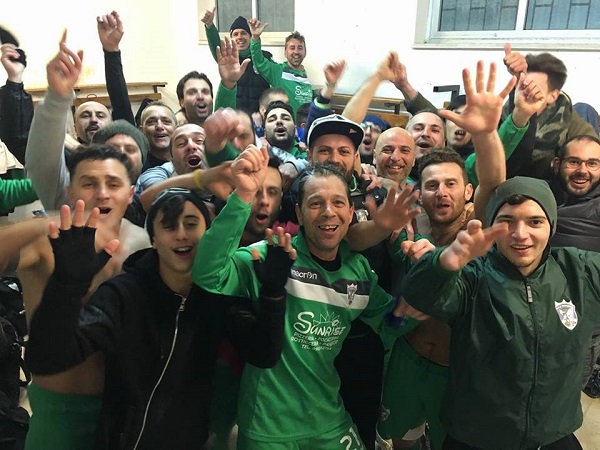 polveriera-festeggia